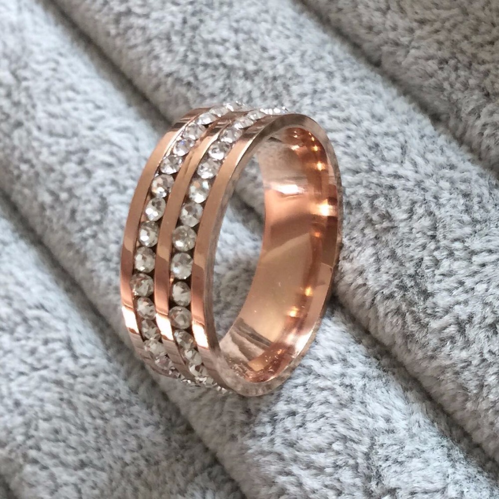 Famous Brand Luxury 18K rose gold Plated CZ diamond Champagne rings Top Classic Design Wedding lovers Ring for Women and Men