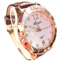 Precio promocional! banda de cuero pvc, grandes deco cristal en caja con chapado en oro, Gerryda moda señora relojes de cuarzo, 721