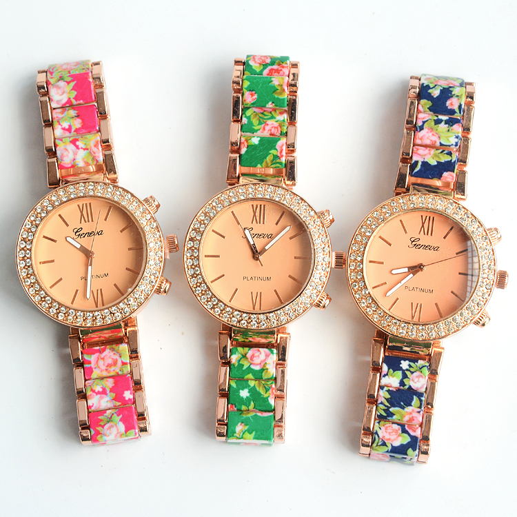 2015 The new high grade steel watches Fashion flowers female gold watch Various colors diamond luxury