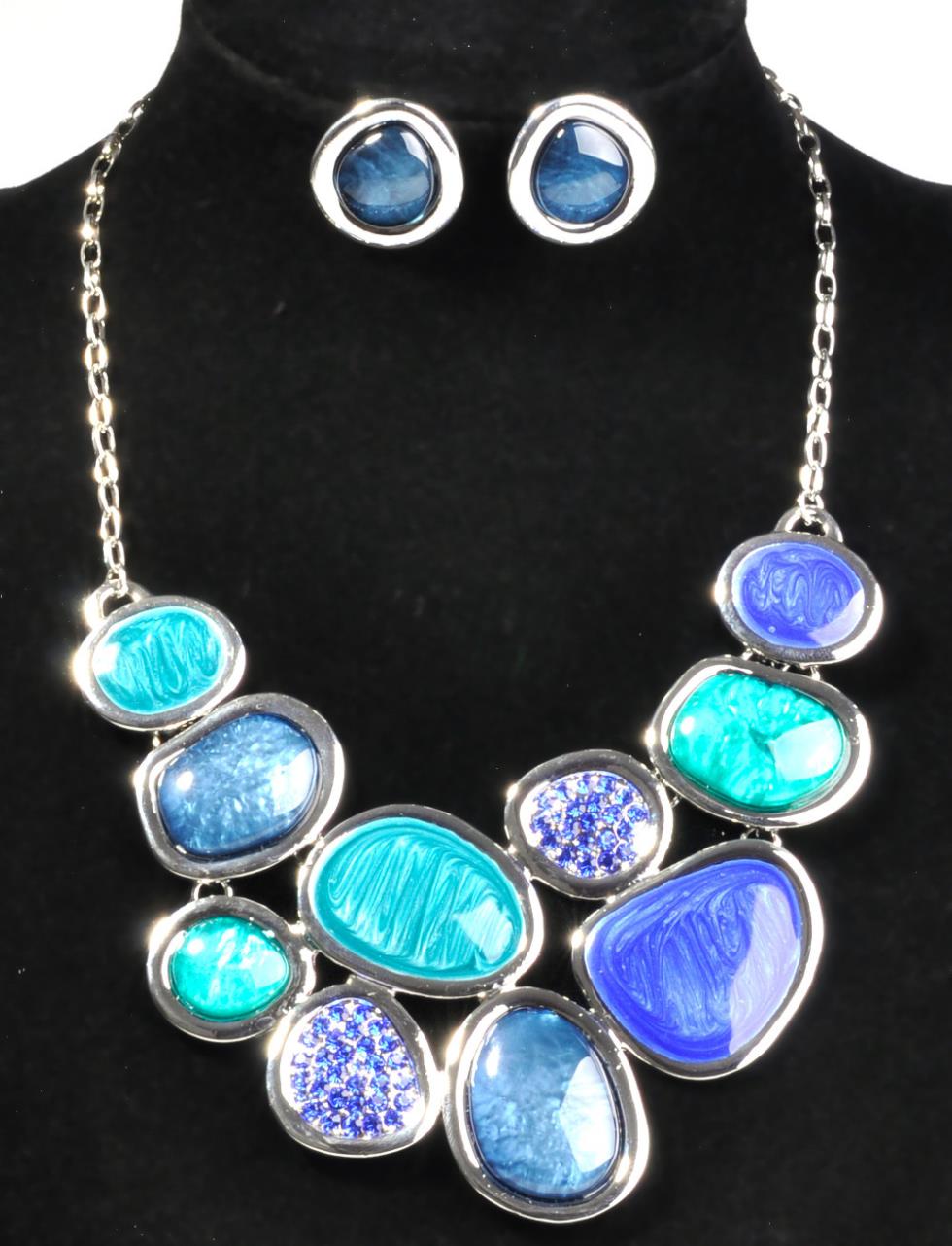 HIBRIDE Luxury White Gold-Color Dark Blue AAA Cubic 5 HIBRIDE Luxury White Gold-Color Dark Blue AAA Cubic 30