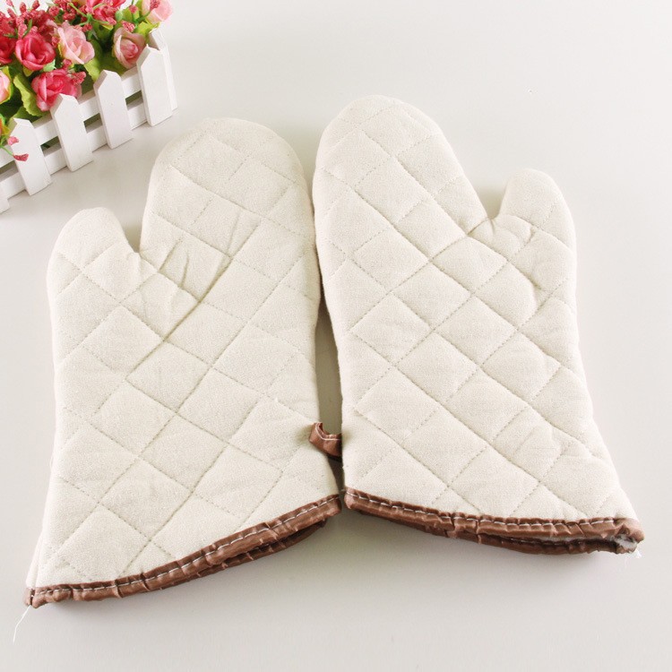 Oven Mitts 1