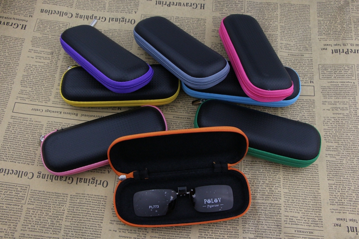 Unisex font b Plaid b font pattern black Multicolor zipper Small Glasses box Soft leather Waterproof