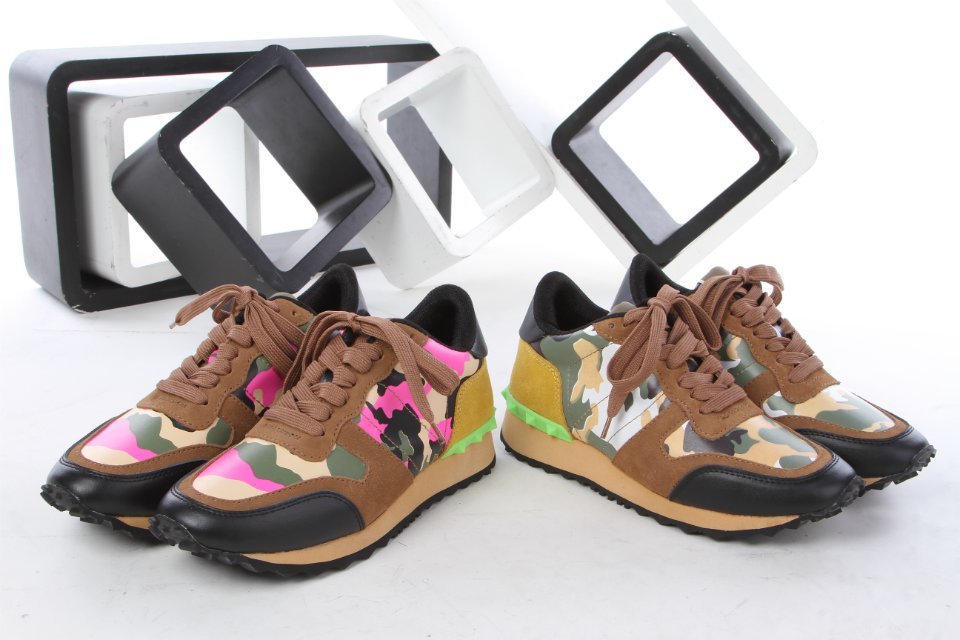fashionville free ship U027 40 41 2 colors genuine leather camo studs sneakers
