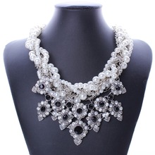 New Resin Imitation Pearl Knitted Choker Necklaces Resin Flower Necklaces Pendants for Women Jewelry N2569