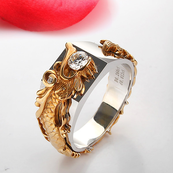 Gold dragon ring with diamond