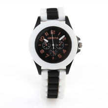 2015 NEW Fashion women men Watch couple Color plastic shell Geneva Plastic Geneva watch For Women
