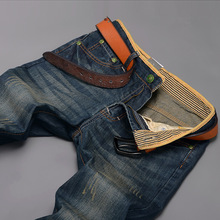 men fashion’s new a*mani New fashion men fashion’s jeans denim trousers ripped jeans biker thickening Slim pants men fashion’s l