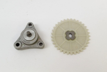 33 Teeth oil pump assy for GY6 50 139QMB 139QMA Chinese gas scooter moped