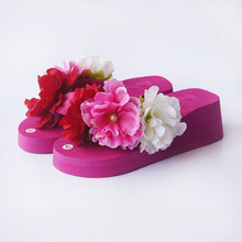 2015 New Summer Hot Sale Beach Flip Flops Slip Female Handmade Flowers Thick Crust Wedge Slipper Women Shoes Cheap From China