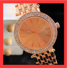 Nueva marca de lujo de oro de la aleación de ginebra Reloj relojes Mujer hombre Reloj Digital del cuarzo del diamante del Reloj de pulsera Casual Reloj de Mujer 91