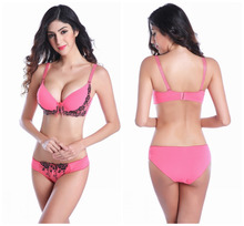 2016 New Arrival! Sexy Lace Embroidery Padded Bra Breifs Set D Cups Lingerie Sexy Bra + Panty Set gathering Bra Plus Size H123