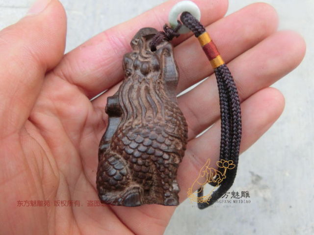 Compra tallas de madera de pescado online al por mayor de China