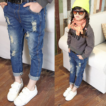 children pants NEW 2015 spring autumn fashion designer jeans boys girls denim pants Casual hole jeans feet pants 2~8 age