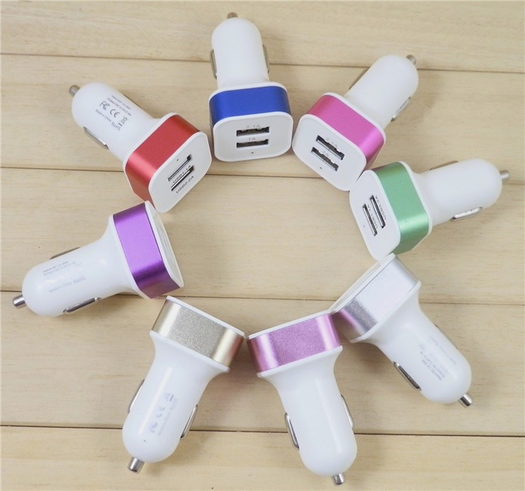 dual universal car charger 03