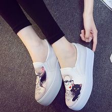 Free Shipping Round-toe Women Fashion HighPlatform Casual Canvas Shoes Printed Flats Out-door Shoes Cute Loafer Size35-40