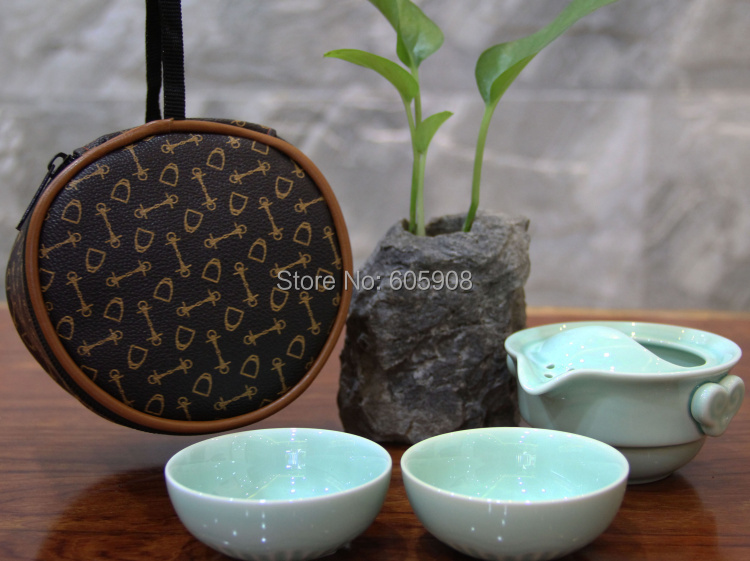 1 Teapot 2 Cups 10g Black Tea With Beautiful Bag Ceramic Kung Fu Portable Travel Tea
