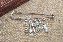 12pcs Hannibal inspired fine dining charm with chain kilt pin brooch (50mm)