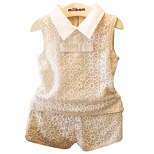 High quality new children clothing sets girls sleeveless flowers pants two pieces sets kids suits free