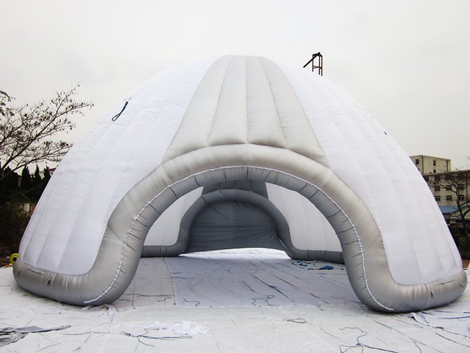 inflatable tent 1