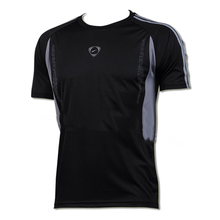 Brand Cool Feeling Quick Dry UV Athletic Mens Sports Apparel Compression Shirt Running Training Bodybuilding Fitness