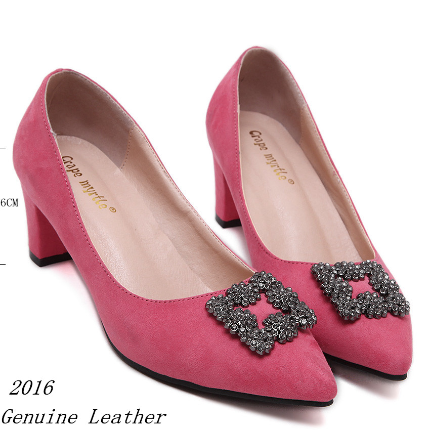 red bottom high heels designer