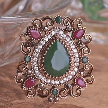 Very Good Quality Steampunk vintage Brooches Colar Masculino Antique Gold Brooch For man Noble Shiny Resin Hijab Pins Broches