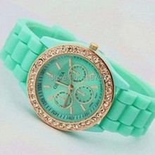 LZ Jewelry Hut W25 Hot Selling 2016 New 9 Colors Top Quality Fashion Geneva Silicone Rhinestone Quartz Women Dress Watch