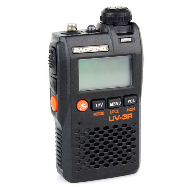    BAOFENG UV-3R     FM  UHF136-174 / 400 - 470     