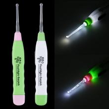 100% New 1pc Light Earwax spoon digging luminous dig Ear Syringe child ears cleaning with light LED ear cleaning safety light