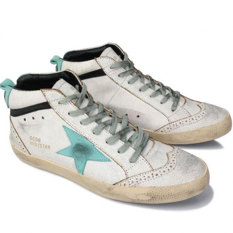 esiste un outlet golden goose