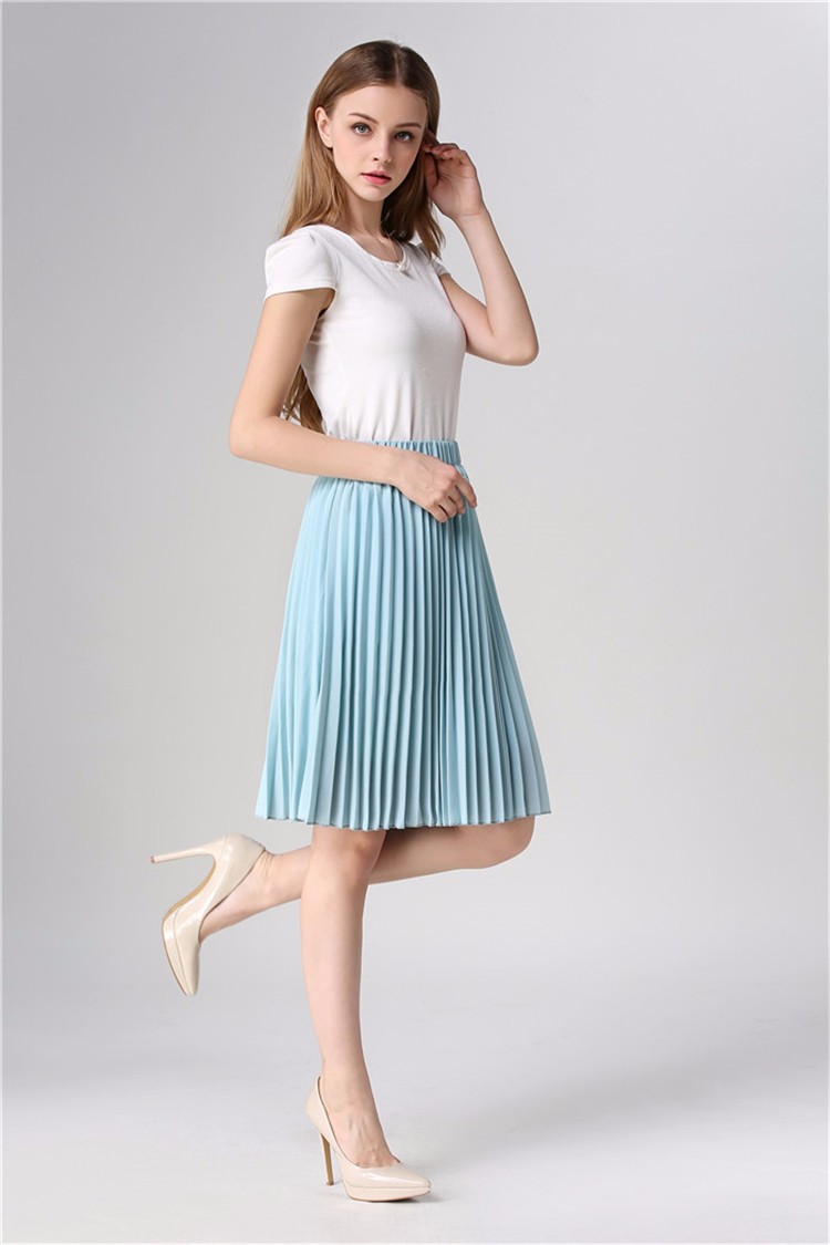 pleated skirt 2