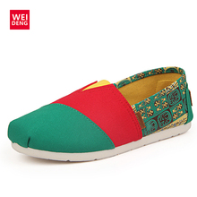 2 Color Woman Canvas Casual Lazy Flat Slip on Totem Printing Preppy Style Fashion Comfortabale Top Quality Shoes Size 35-40