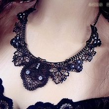 Moon Black Alloy Hollow Flower Crystal Shorts False Collar Choker Statement Necklaces Fashion Jewelry For Women