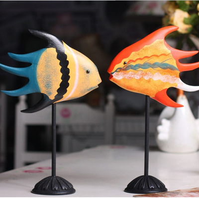 Compra Madera tallada peces online al por mayor de China, Mayoristas de