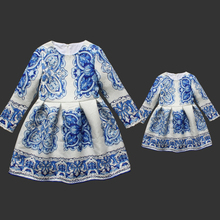 Mom and Daughter Matching Clothes Women Dress Girls Dresses Princess 2016 Brand Dobby Digital Print Mother Daughter Dresses
