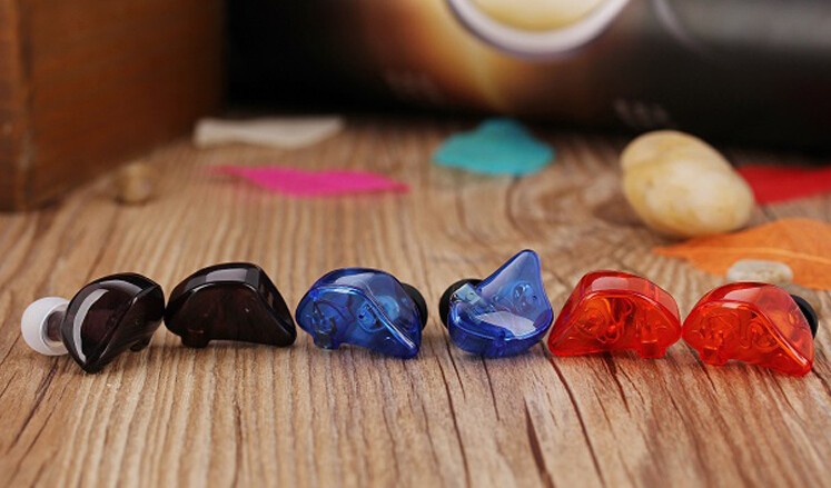 2015 3.14 Hifi sport Headphone Stereo Professional in-ear earphones high resolution headset for mp3 iPhone5 moxpad X3 piston 2015 3.14 Hifi sport Headphone Stereo Professional in-ear earphones high resolution headset for mp3 iPhone5 moxpad X3 piston