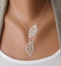 European and American fashion jewelry trend of retro metal leaf double leaf short necklace