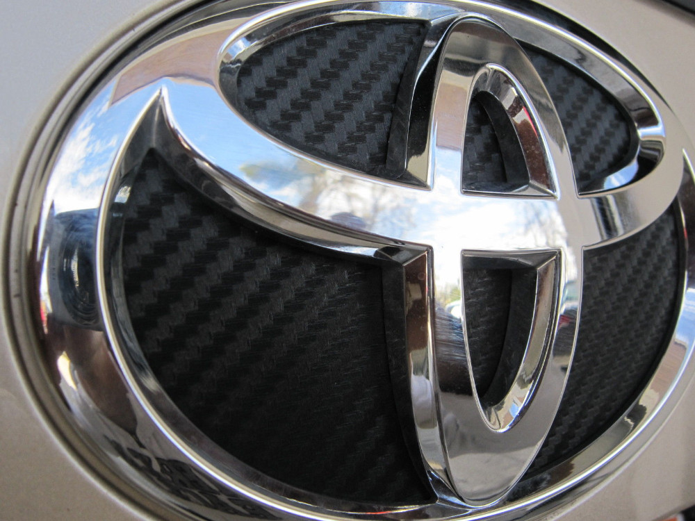 Toyota celica bonnet badge