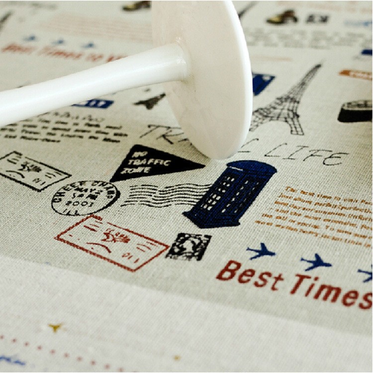 2358325558_852772111