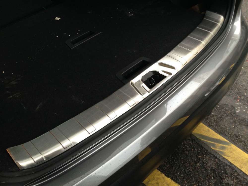 Nissan qashqai rear door sill bumper protector #6