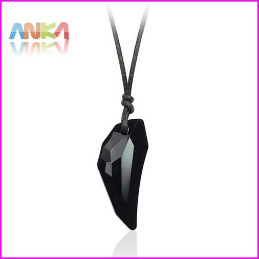 2015 Sale Collar Free Shipping High Quality Wholesale Womens Necklace Sexy Wolf Tooth Crystal Pendant 29mm