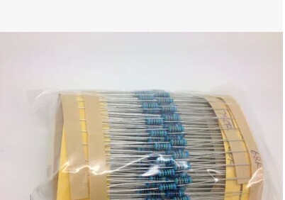 Component package, 1 / 4W resistor pack colored ring, 4.7K resistor common European -68K Europe, a total of 24 kinds each 10