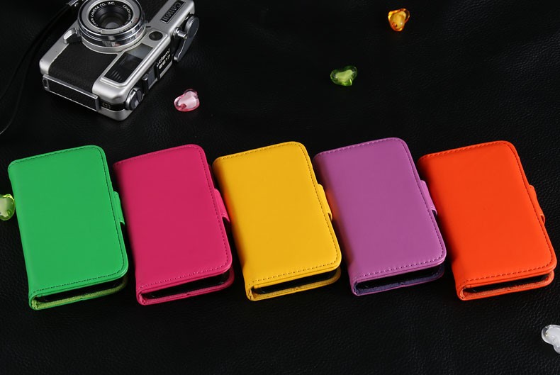 iPhone 5C, 5S и 5G с отсеками для пластиковых карт