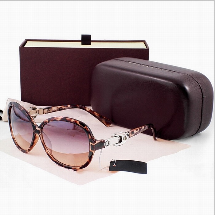 Luxury Famous L Brand Designer Fashion Women Styles V Sunglasses High Quality Eyeglasses Lunettes Mujer with original box logo (5)