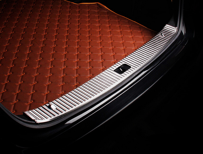 Фотография Stainless Steel Rear Bumper Trunk Inner Sill Plate Cover Trim For Mercedes Benz  Mercedes Benz W212 E200 E250 E300 E350 E400