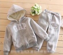 HTB1EkE