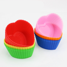 New 1pcs Love Heart Shape Silicone Muffin Cupcake Mould Case Bakeware Maker Mold Tray Baking Cup Liner Baking Molds D718