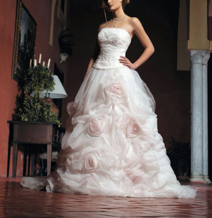 on-line wedding dress review business