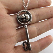 New SNOW WHITE ONCE UPON A TIME Skeleton Key Necklace Antique Silver Jewelry