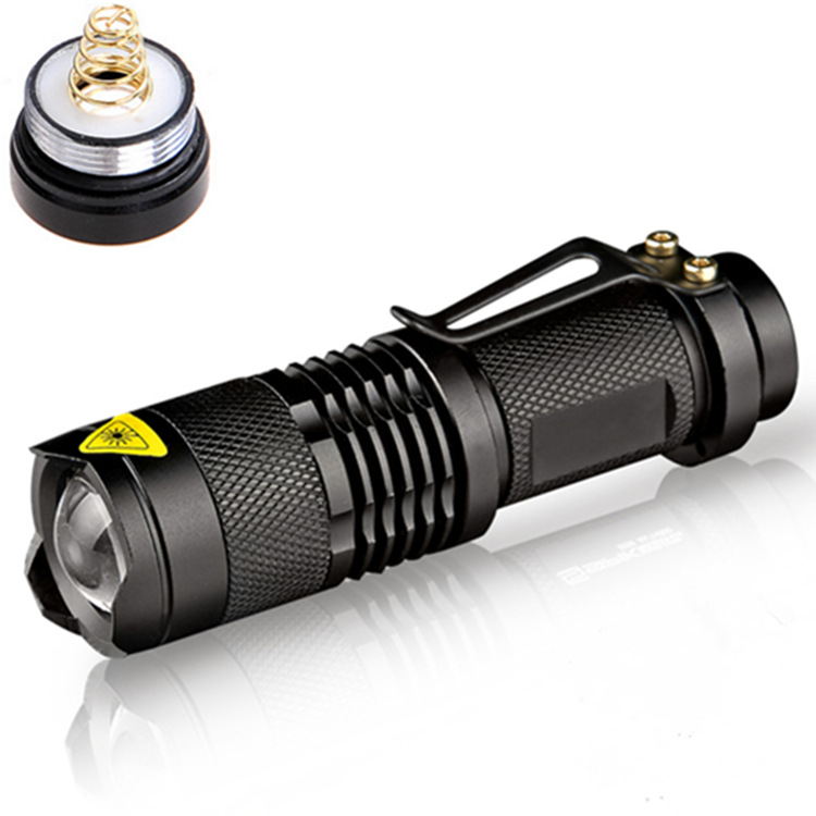 Power Flashlight Long-range rechargeable flashlight Focusing flashlight